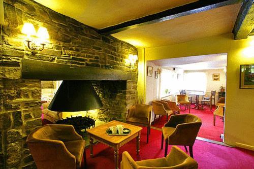The Three Cocks Coaching Inn Glasbury Екстер'єр фото