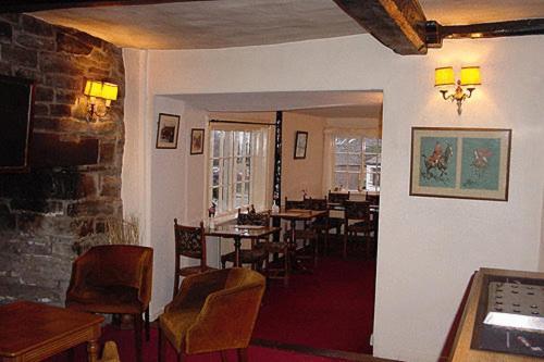 The Three Cocks Coaching Inn Glasbury Екстер'єр фото